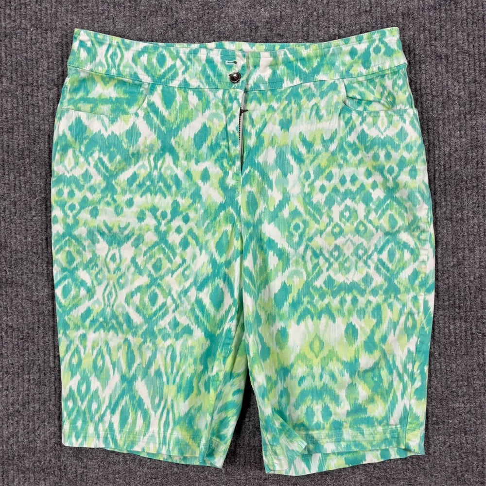 Chico's Womens Bermuda Shorts Size 2 Short Green Printed Stretch High Rise